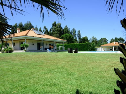 Villa Vieira House in Viana do Castelo District