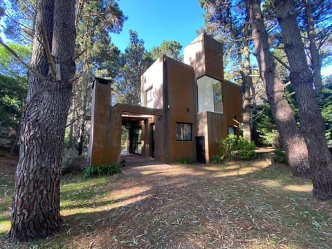 Pinos De Mar Casa in Costa del Este