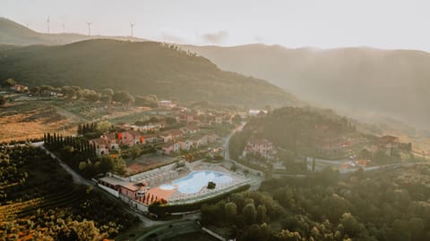 Borgo San Pecoraio Resort Apartment in Tuscany