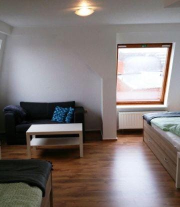 Bed, Living room
