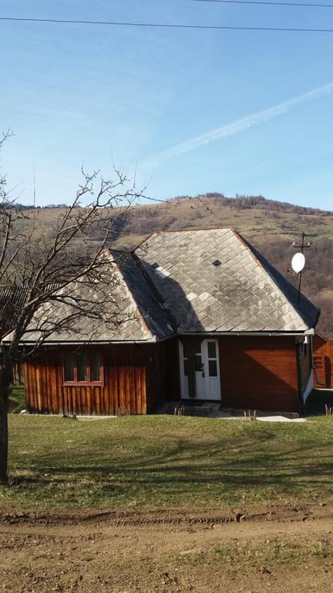 Cabana Bunicilor Haus in Cluj County