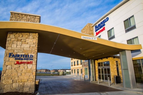 Fairfield Inn & Suites by Marriott Lincoln Southeast Hotel in Lincoln