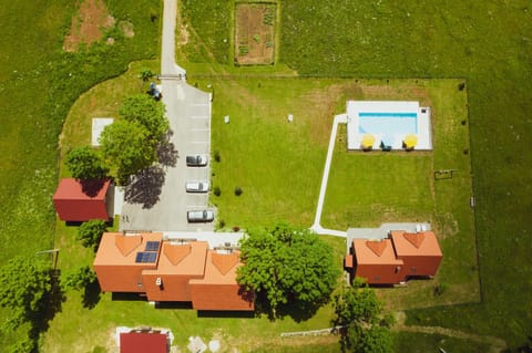 Bird's eye view, Swimming pool