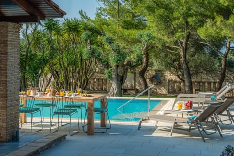 Tierra Verde, Luxury Retreat with 3 Acres Lush Garden Villa in Peloponnese, Western Greece and the Ionian