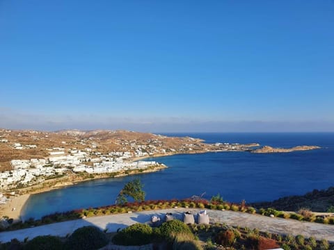 Psarou Summer Villas Villa in Mykonos, Mikonos 846 00, Greece