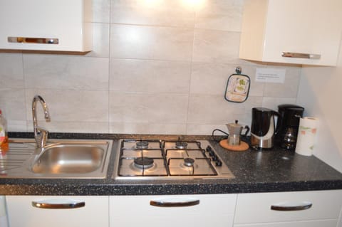 Betty's House Apartment in Mandello del Lario