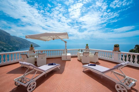 Villa Briganti Seaview Terrace Übernachtung mit Frühstück in Positano
