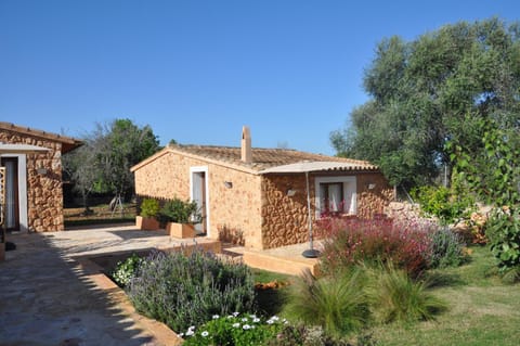 Can Porretí Agroturisme Farm Stay in Pla de Mallorca