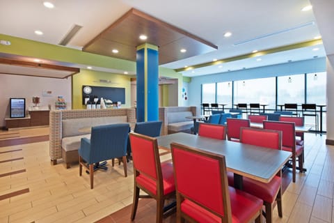 Holiday Inn Express & Suites Uniontown, an IHG Hotel Hôtel in Uniontown