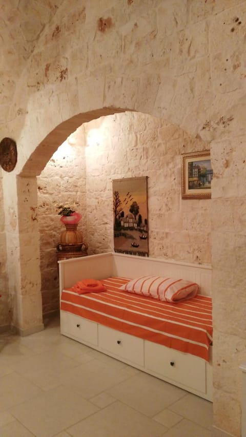 B&B La Pietra Bed and Breakfast in Castellana Grotte