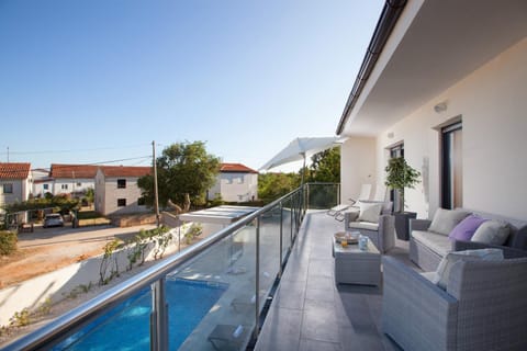 Day, Balcony/Terrace, Swimming pool