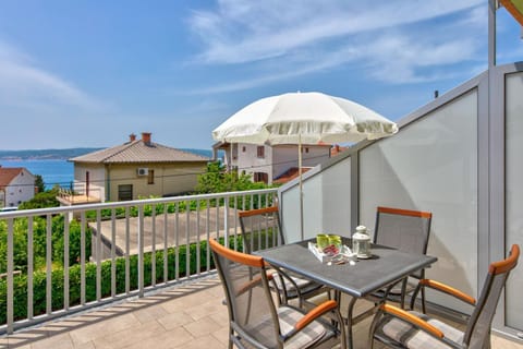 Balcony/Terrace, City view, Sea view