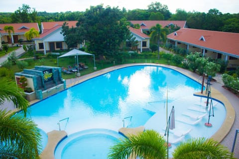 Sunville Hotel and Restaurant Resort in Panglao