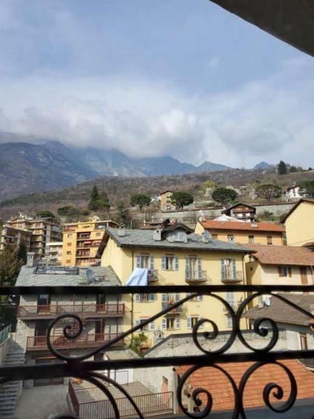 Mansarda Via Chanoux Apartment in Aosta Valley, Italy