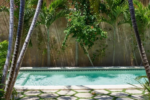Balcony/Terrace, Swimming pool