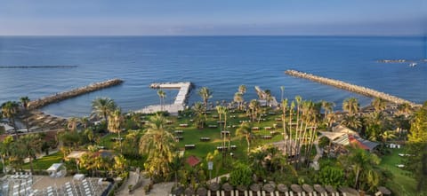 Amathus Beach Hotel Limassol Hotel in Limassol District