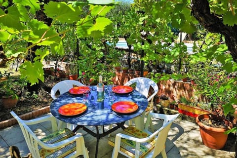 Patio, Garden, Balcony/Terrace