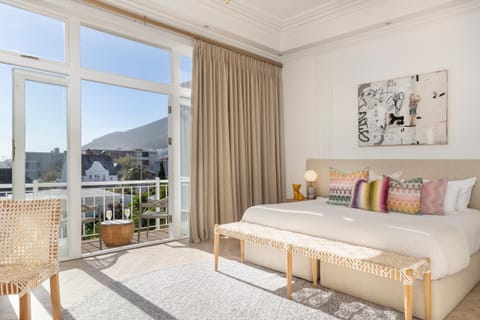 The Clarendon - Fresnaye Bed and Breakfast in Sea Point
