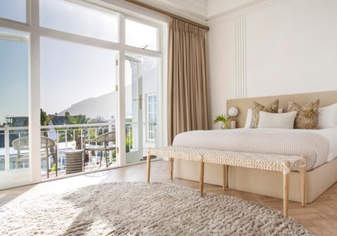 The Clarendon - Fresnaye Bed and Breakfast in Sea Point