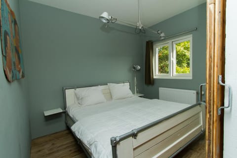Paardenstal, Private House with wifi and free parking for 1 car Eigentumswohnung in Amsterdam