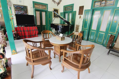 Pendopo Andari Homestay Urlaubsunterkunft in Yogyakarta
