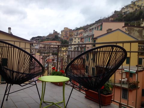 Balcony/Terrace, City view