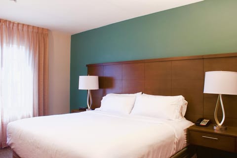 Staybridge Suites Chattanooga-Hamilton Place, an IHG Hotel Hotel in Chattanooga