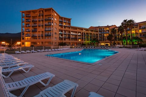 Patio, Swimming pool, Sunset