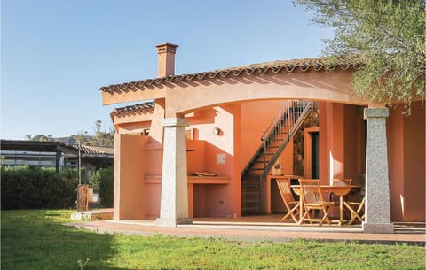 Amazing Home In Costa Rei -ca- With Kitchenette Haus in Costa Rei