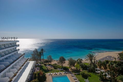 Pool view, Sea view, Swimming pool