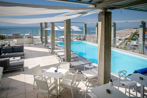 Bird's eye view, Summer, View (from property/room), Landmark view, Pool view, Sea view, Swimming pool