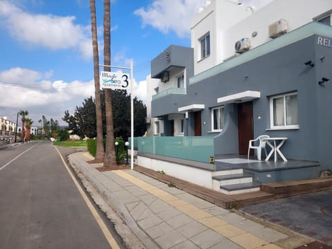 Sea Apartments Apartment hotel in Oroklini