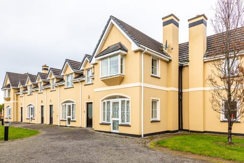 Kerry Holiday Homes at the Killarney Holiday Village Maison in County Kerry