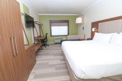 Holiday Inn Express Hotel & Suites Greenville, an IHG Hotel Hotel in Greenville