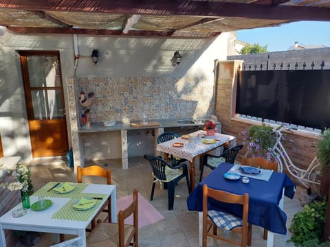 Holiday Room Sa Tebia Bed and Breakfast in Sardinia