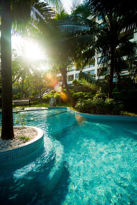 Saigon Domaine Luxury Residences Apartment hotel in Ho Chi Minh City