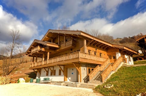 Samedru Bed and Breakfast in Brașov County