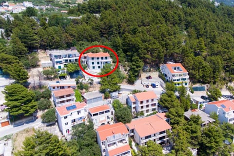 Apartments with a parking space Brela, Makarska - 6043 Copropriété in Brela