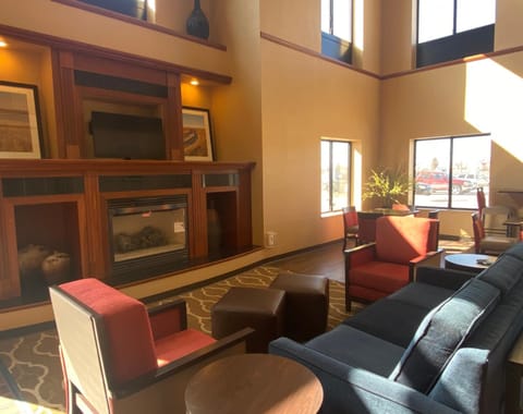 Comfort Inn & Suites Hotel in Kansas
