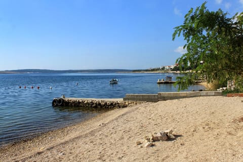 Apartments by the sea Vidalici, Pag - 9382 Condo in Novalja