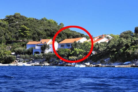 Apartments by the sea Tri Zala, Korcula - 174 Condo in Dubrovnik-Neretva County