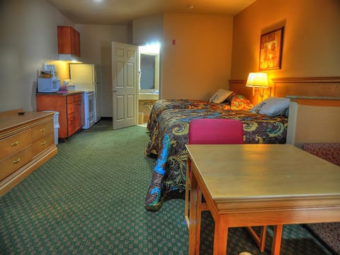 Lone Star Inn and Suites Victoria Motel in Victoria