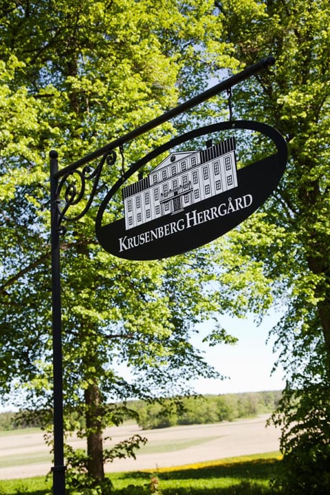 Krusenberg Herrgård Hotel in Stockholm County