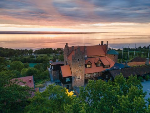 Property building, Bird's eye view, Sunset