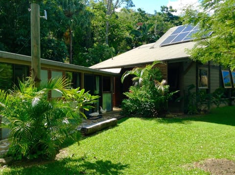 Butterfly Studio Bed and Breakfast in Whitsundays
