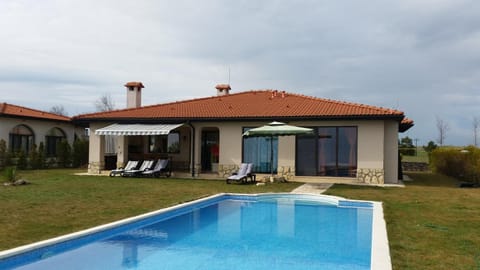 Private Villa 102 in BlackSeaRama Villa in Bulgaria