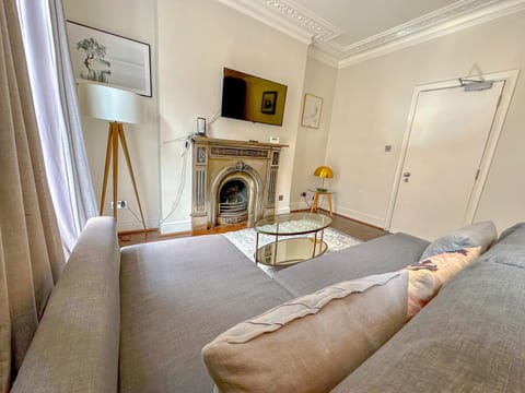 Bloomsbury Residences Apartment in London Borough of Islington