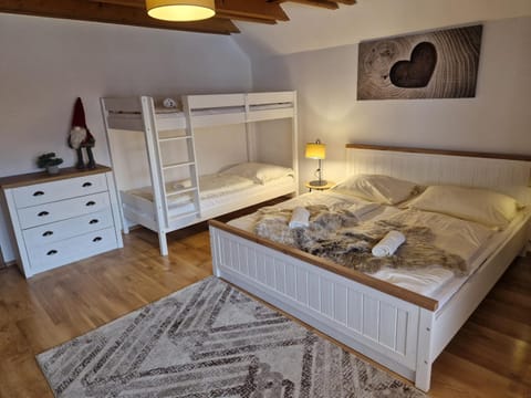 Chaty a apartmány Kúria na Táľoch, Tále - Chopok JUH Resort in Slovakia