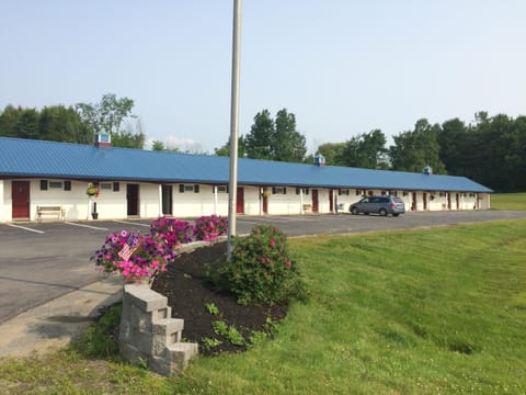 Colonial Valley Motel Motel in Farmington