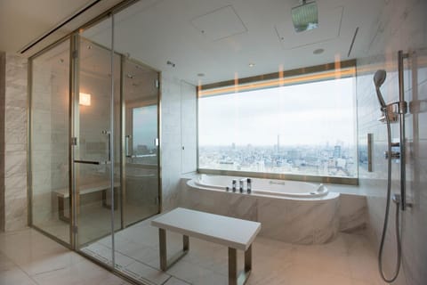 The Prince Gallery Tokyo Kioicho, a Luxury Collection Hotel Hotel in Shinjuku